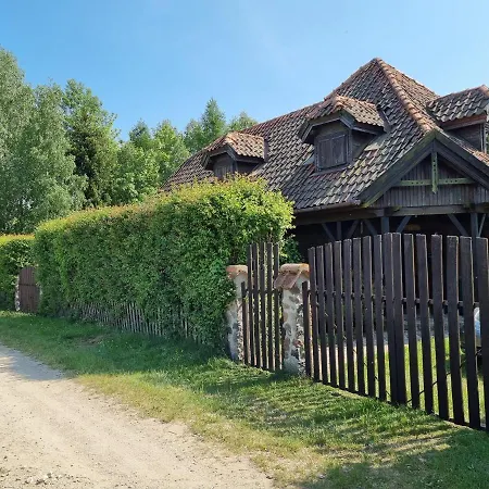 Semesterbostad Dom Na Mazurach - Pod Jaworem *